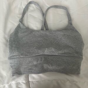 Vuori sports bra